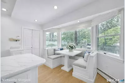 52 Center Drive, Greenwich, CT 06870 - Photo 11