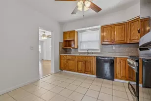 53 Maple St, Meriden, CT 06451 - Photo 19