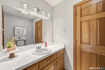 1325 Farmington Avenue #7, Bristol, CT 06010 - Photo 21