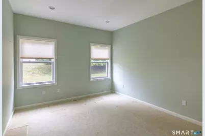 194 Summerfield Gardens #194, Shelton, CT 06484 - Photo 21