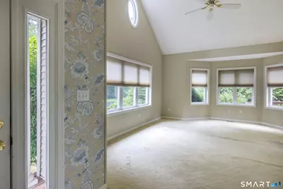 194 Summerfield Gardens #194, Shelton, CT 06484 - Photo 3