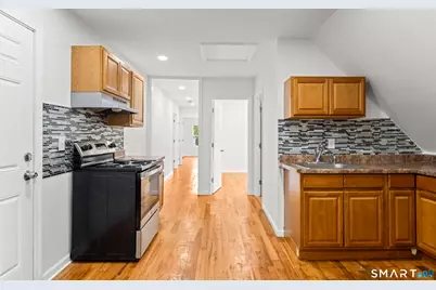 483 Edgewood Street, Hartford, CT 06112 - Photo 17