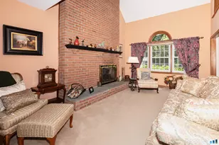 35 Woodbury Hl, Woodbury, CT 06798 - Photo 7