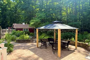 391 Squaw Hollow Rd, Ashford, CT 06278 - Photo 9