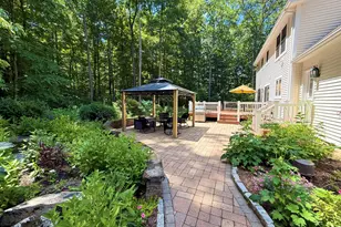 391 Squaw Hollow Rd, Ashford, CT 06278 - Photo 5