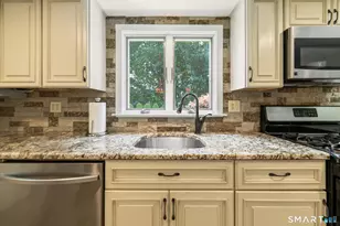 185 Carter Ln, Southington, CT 06489 - Photo 9