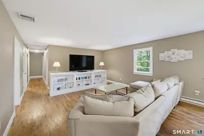 18 Vale Road, Brookfield, CT 06804 - Photo 11