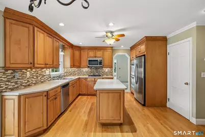 10 Terra Glen Road, Danbury, CT 06811 - Photo 5