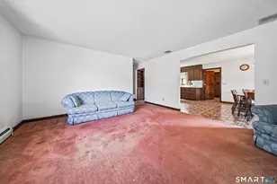 134 Judith Ln, Waterbury, CT 06704 - Photo 9