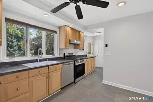 58 Myra Rd, Hamden, CT 06517 - Photo 11
