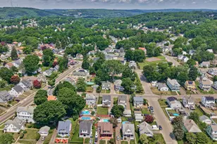 30 Melrose Ave, Waterbury, CT 06705 - Photo 33