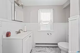 30 Melrose Ave, Waterbury, CT 06705 - Photo 13