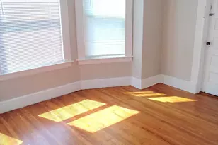 121 Lounsbury St, Waterbury, CT 06706 - Photo 5