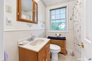5 Parmalee Park Pl, Newtown, CT 06470 - Photo 11