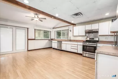 6 Caye Road, Danbury, CT 06811 - Photo 9