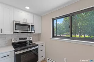 80 Churchill Dr, Newington, CT 06111 - Photo 9