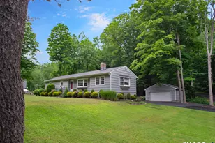 96 Barrack Hill Rd, Ridgefield, CT 06877 - Photo 3