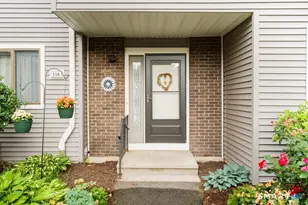 116 Shagbark Dr, Derby, CT 06418 - Photo 3