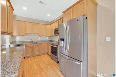 19 Turnberry Lane #19, Bloomfield, CT 06002 - Photo 15