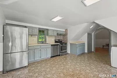 723 Riverbank Road #Garage Cottage, Stamford, CT 06903 - Photo 5