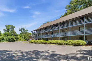 17 Farmington Ave, Plainville, CT 06062 - Photo 23