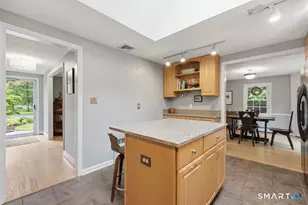6 David Dr, Simsbury, CT 06070 - Photo 13