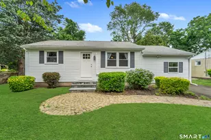 10 Highland Dr, Clinton, CT 06413 - Photo 1