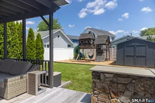 18 Waverly Rd, Branford, CT 06405 - Photo 29