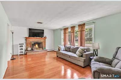 82 Crown Street, Trumbull, CT 06611 - Photo 7