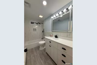 82 Crown Street, Trumbull, CT 06611 - Photo 7