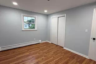 82 Crown St, Trumbull, CT 06611 - Photo 21