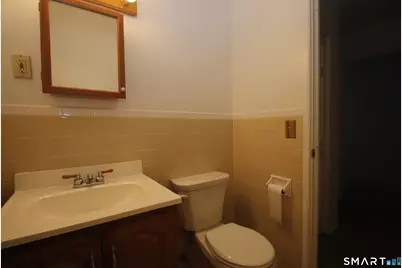58 Savin Park #58, West Haven, CT 06516 - Photo 9