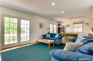 18 Atlantic Ave, Groton, CT 06340 - Photo 9