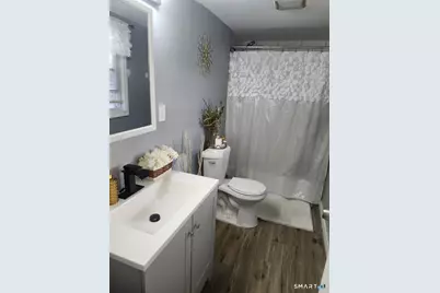 172 Hanover Street, Bridgeport, CT 06604 - Photo 19