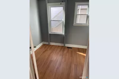 172 Hanover Street, Bridgeport, CT 06604 - Photo 5