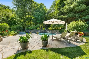 73 Foggwood Cir, Fairfield, CT 06824 - Photo 9