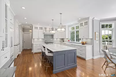 73 Foggwood Circle, Fairfield, CT 06824 - Photo 13