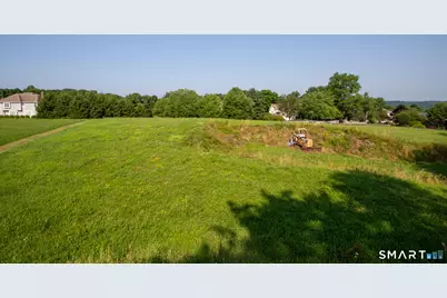 4 Susan Lane, Newtown, CT 06470 - Photo 3