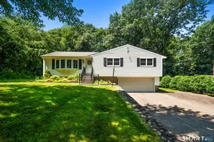 19 Crestwood Dr, Wolcott, CT 06716 - Photo 1