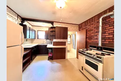 20 Prospect Place, Torrington, CT 06790 - Photo 3