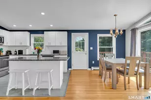 95 Crest Dr, Groton, CT 06355 - Photo 9