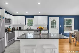 95 Crest Dr, Groton, CT 06355 - Photo 21