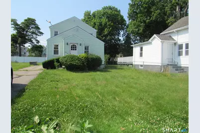 33 Hillcrest Avenue, West Haven, CT 06516 - Photo 1