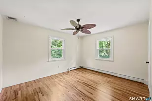 8 Fleetwood Dr, New Fairfield, CT 06812 - Photo 23