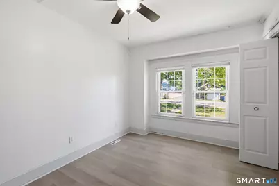 31 Amaryllis Avenue, Waterbury, CT 06710 - Photo 15