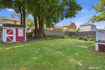 31 Amaryllis Avenue, Waterbury, CT 06710 - Photo 27