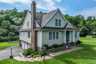 38 Greenridge Dr, Brookfield, CT 06804 - Photo 3