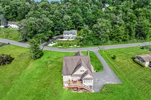 38 Greenridge Dr, Brookfield, CT 06804 - Photo 39