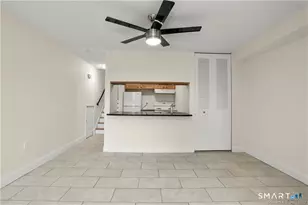 25 Ellsworth St, Bridgeport, CT 06605 - Photo 11