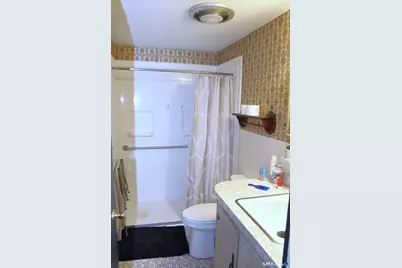 212 Lake Avenue, Bristol, CT 06010 - Photo 21